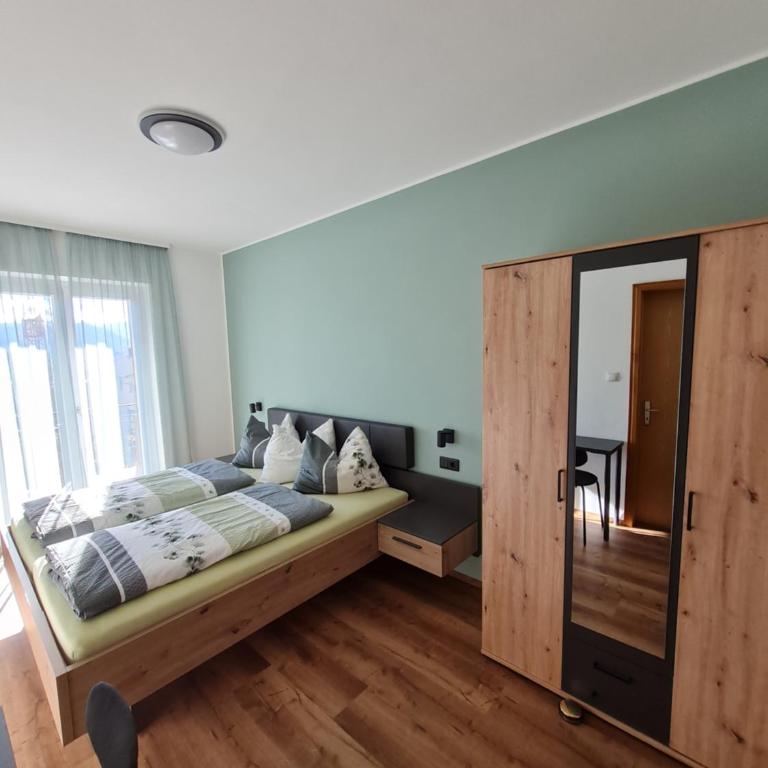 Gasserhof Bozen - Camera Matrimoniale con Balcone - 2
