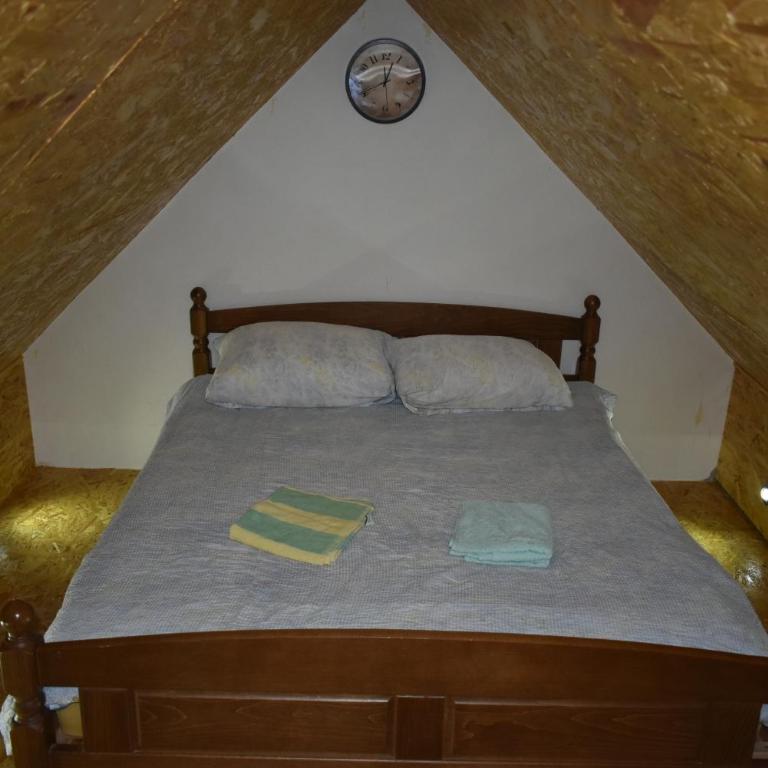 Villetta - Three-Bedroom House - 19