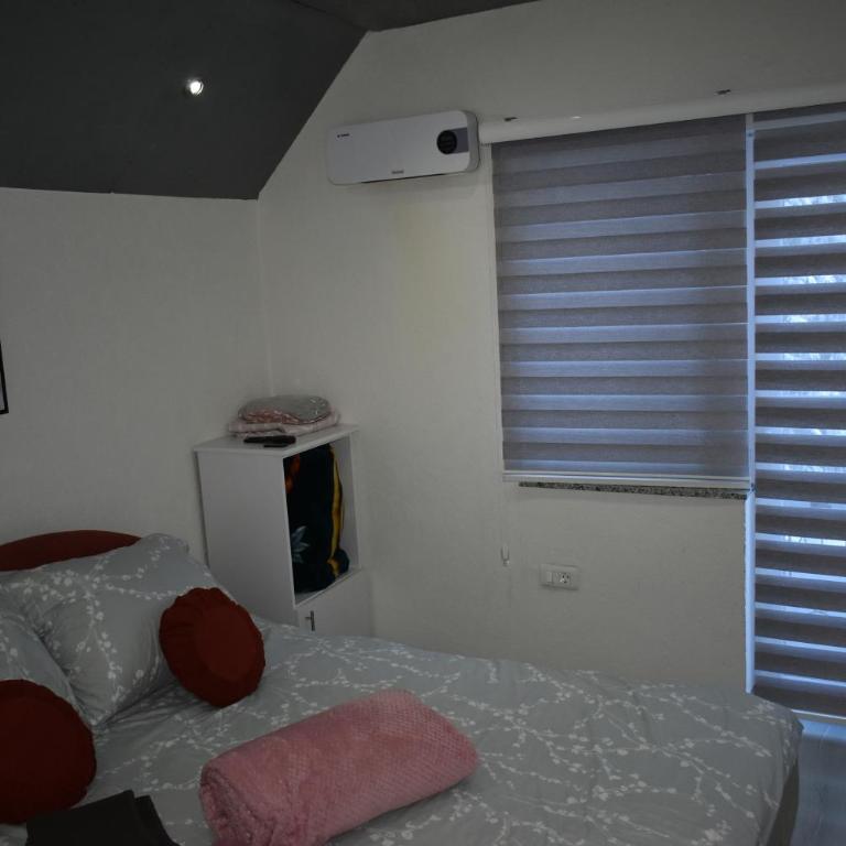 Villetta - Three-Bedroom House - 16
