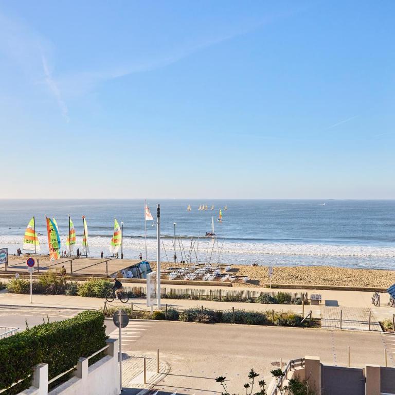 Appartement Les Voiles de Mazy, Rue Calme à Sens Unique - Apartment mit 1 Schlafzimmer, Balkon und Meerblick - 12