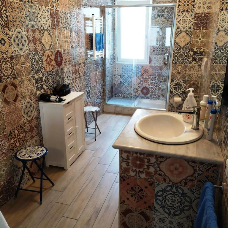 Medea rooms palermo centro - Comfort Triple Room with Shower - 6