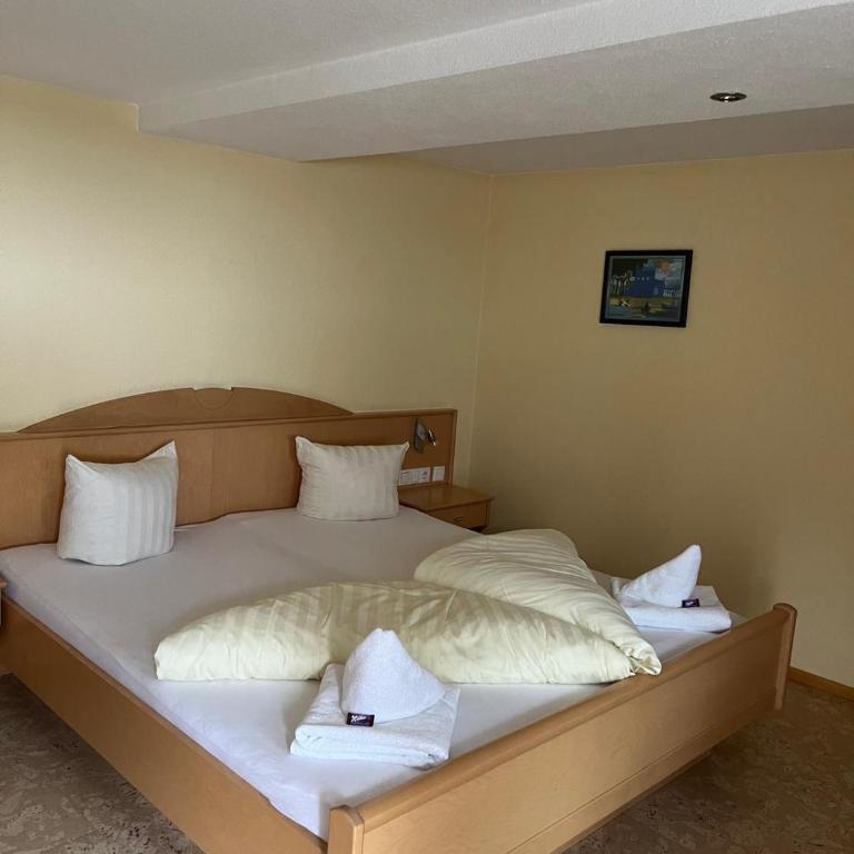 Garni Hanni - Doppelzimmer mit Bergblick - 2