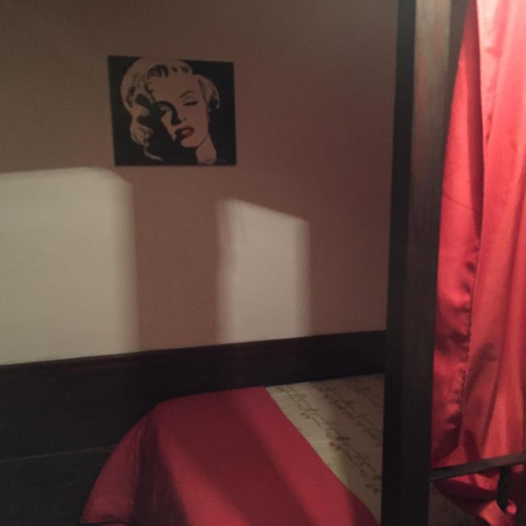 Marilyn - One-Bedroom Apartment - 28