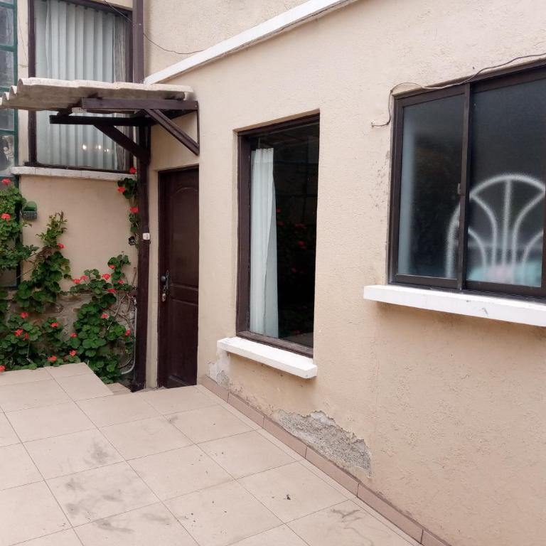 Habitación privada independiente y baño - Apartamento de 1 dormitorio - 2