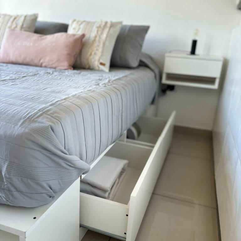 Monoambiente de Categoría Excelente Ubicación La Plata - Apartamento de 2 dormitorios - 4