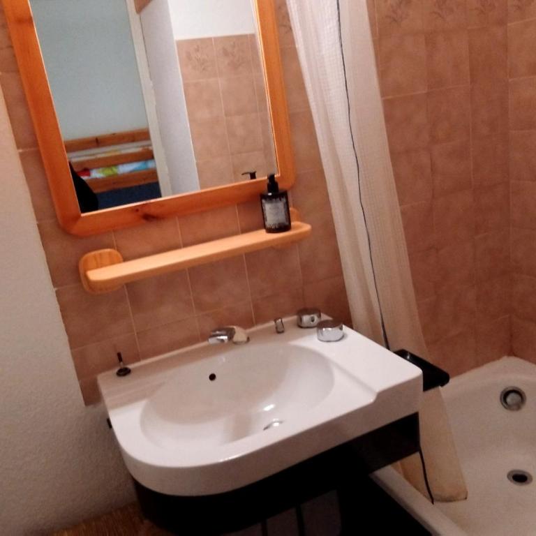 Studio cabine calme aux Adrets-Prapoutel, 4 pers, à 350 m de l'ESF - Appartement 1 Chambre - 9