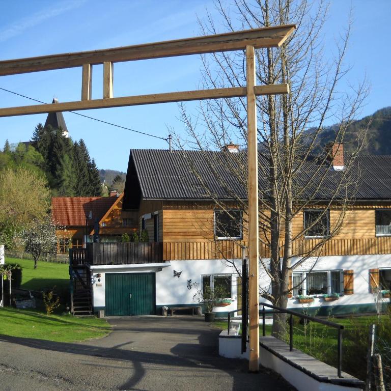 Apartments Am Kirchkogel - Studio mit Gartenblick - 1