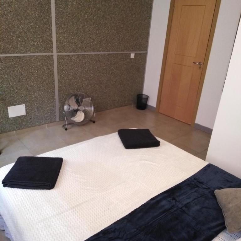 Trendy - Habitación Doble con baño compartido - 6