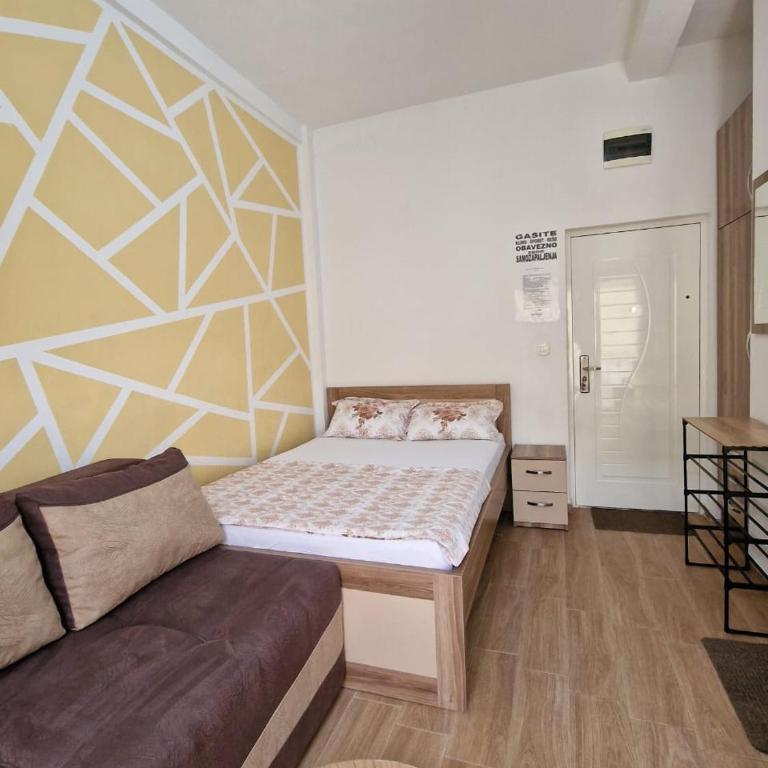 Apartment Center - One-Bedroom Apartment - 10