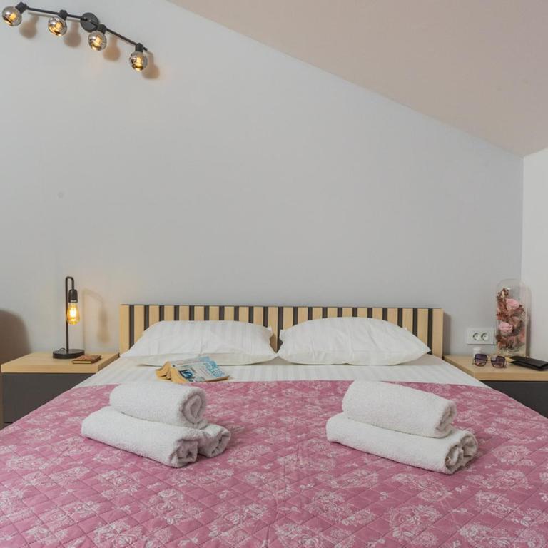 Adzic Apartments - Studio with Balcony (2 Adults) - 43
