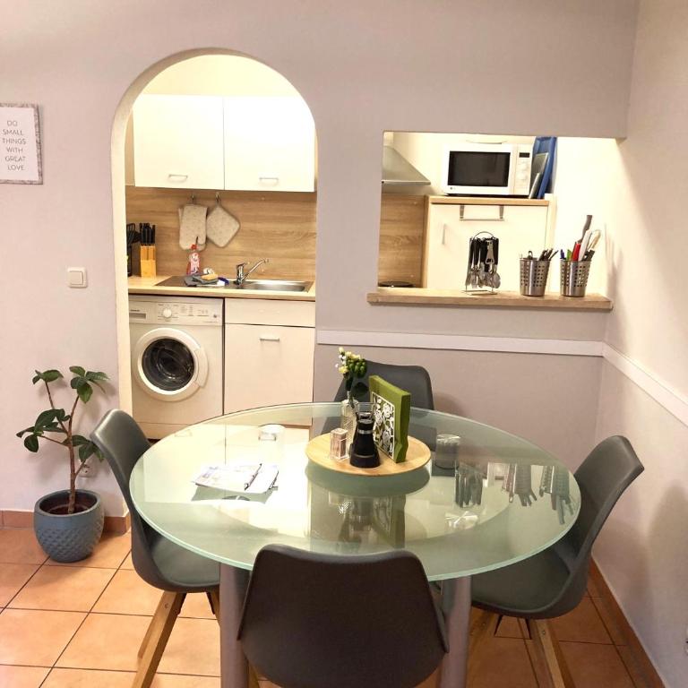 Ferienwohnungen Sernatinger - Apartment mit 1 Schlafzimmer - 21