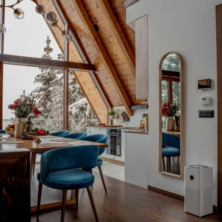 Sofia - Mountain Home - Superior Chalet - 12