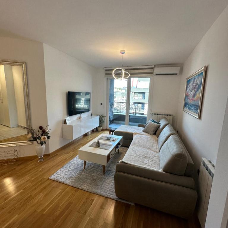 Sarajevo Boulevard - One-Bedroom Apartment - 3