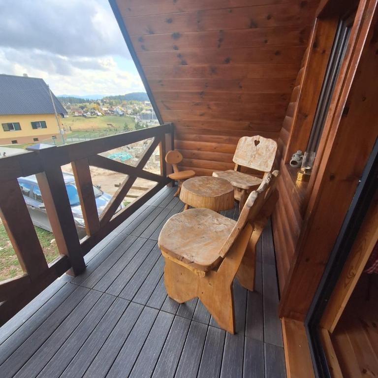Chalet Hill Zabljak - Cottage with Mountain View - 16