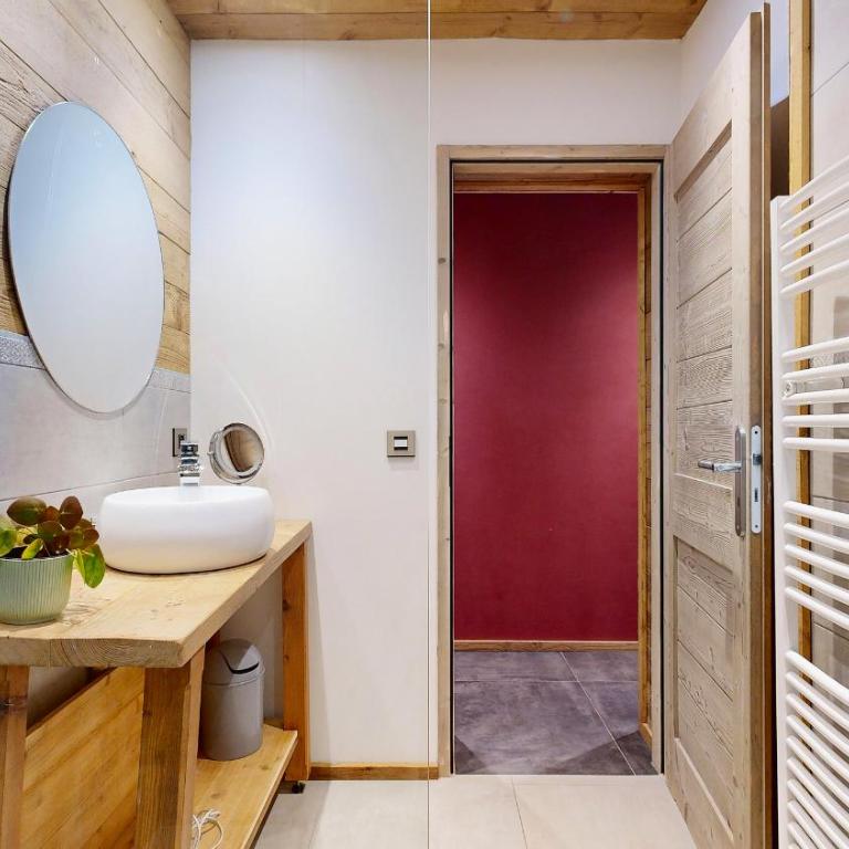 Chalet Grand Croix avec Jacuzzi privatif, Vue montagnes, Local a ski - Chalet - 18