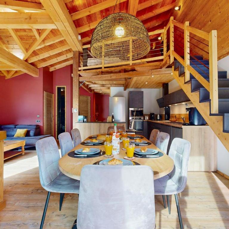 Chalet Grand Croix avec Jacuzzi privatif, Vue montagnes, Local a ski - Chalet - 6