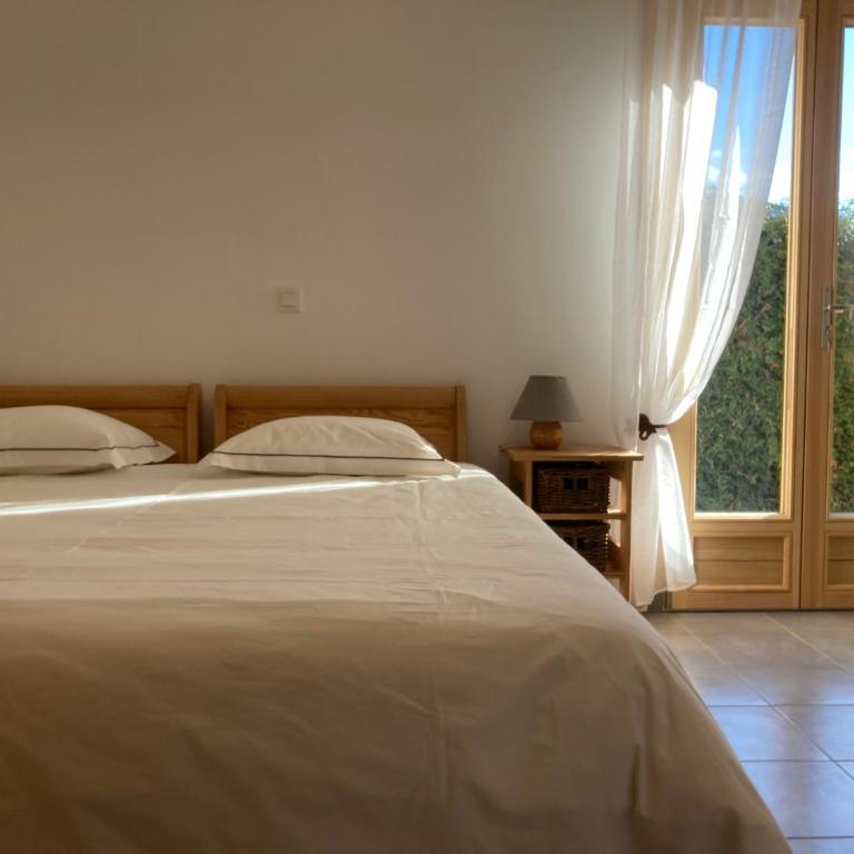 Le chalet d'Heidi - Chambre Double avec Salle de Bains Privative - Vue sur Montagne - 4