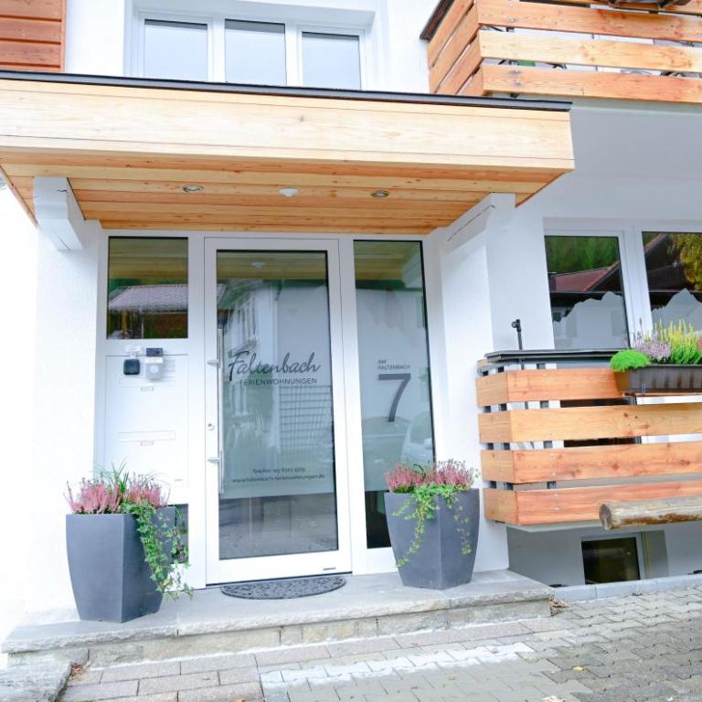 Faltenbach Ferienwohnungen in Oberstdorf - Apartment mit Blick auf die Berge - 7