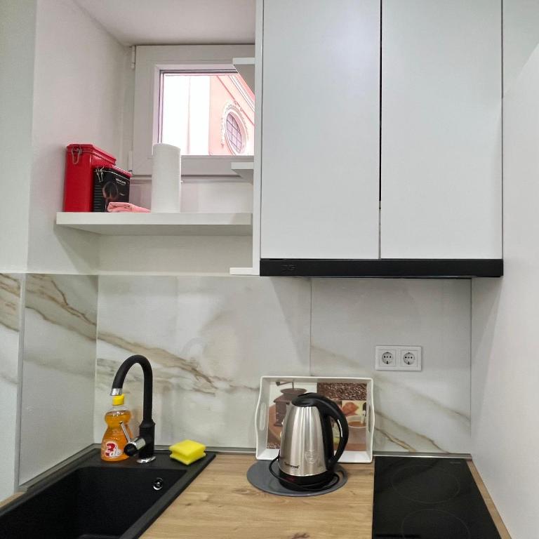City Center - Superior Studio with Balcony - Superior Apartman sa Balkonom - 19