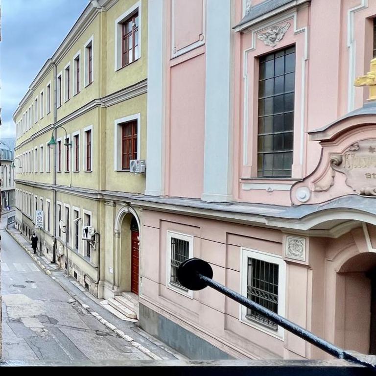 City Center - Superior Studio with Balcony - Superior Apartman sa Balkonom - 17