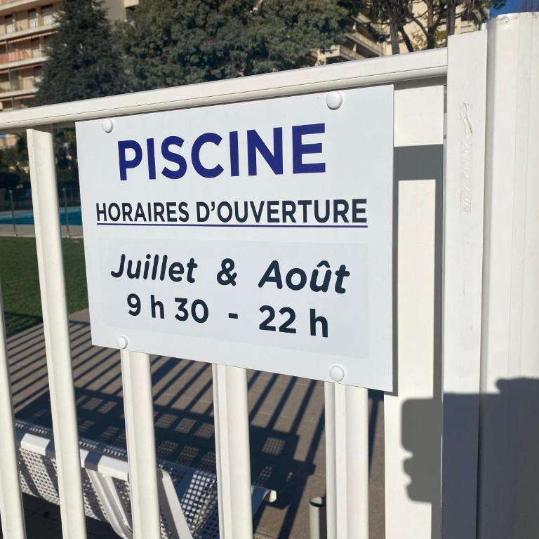 Appartement Juan-Les-Pins, 4 pieces, 80m2, Residence Luxe Piscine Tennis - Appartement 3 Chambres - 62