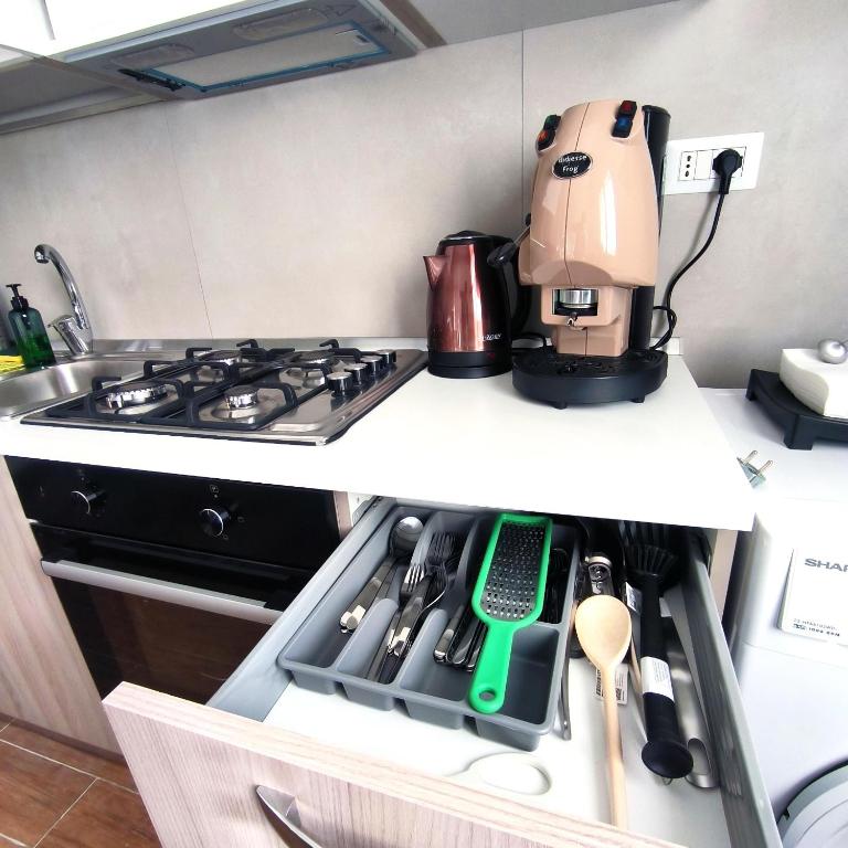 Residenza dell'E - Three-Bedroom Apartment - 36