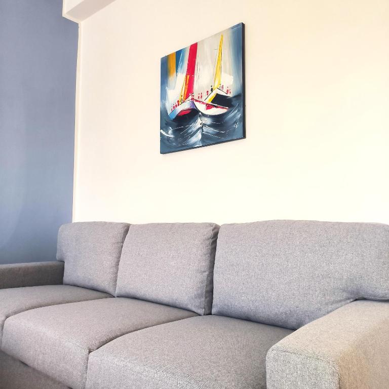 Residenza dell'E - Three-Bedroom Apartment - 16