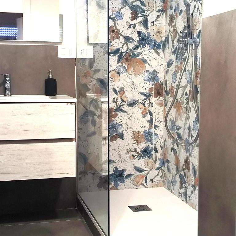 Residenza dell'E - Three-Bedroom Apartment - 23