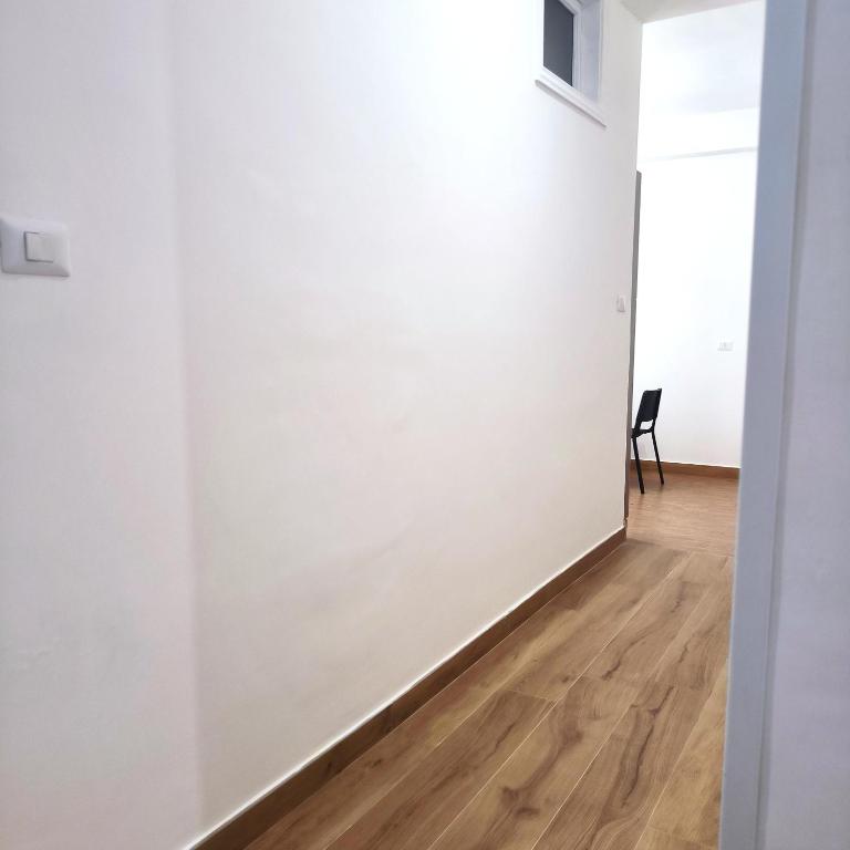 Residenza dell'E - Three-Bedroom Apartment - 32