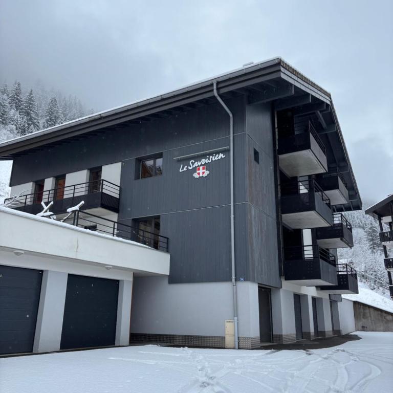 Le Savoisien, Appartement in centrum Chatel 150 m van ski-lift - Appartement 3 Chambres - 23