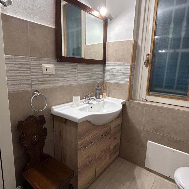 B&B Le 5 Vie Appartamento con camera tripla - Appartamento Deluxe con 1 Camera da Letto - 8