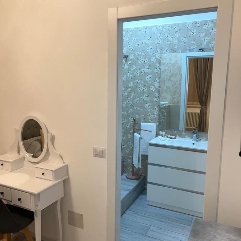 Casa vacanza Natasha - Double Room - 6
