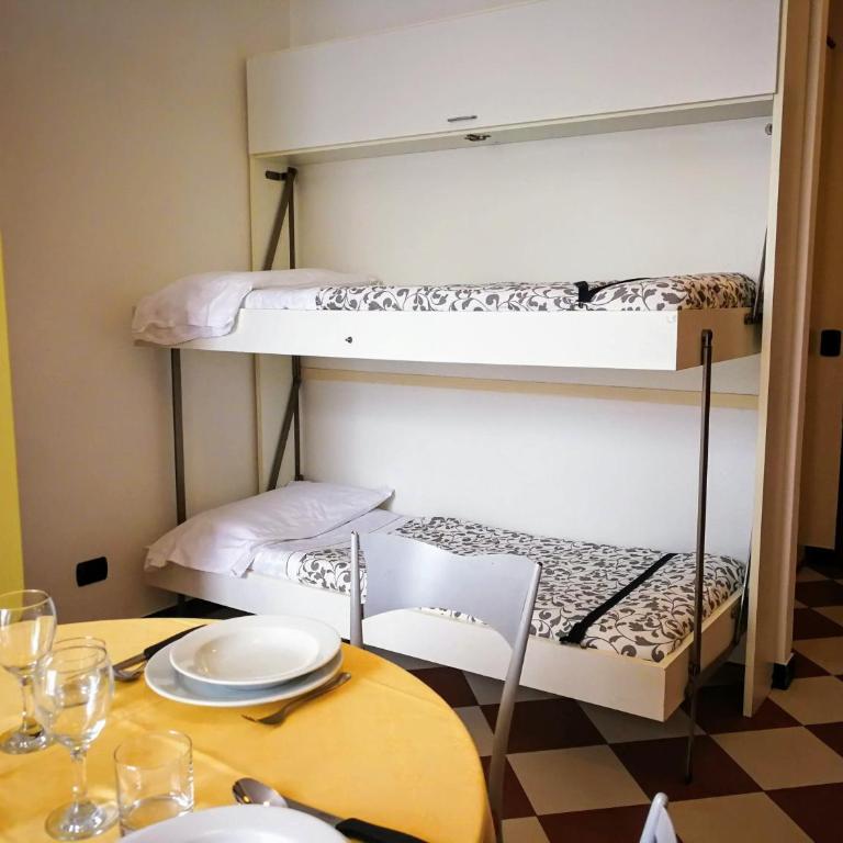 Giada Apartments - Appartamento con 1 Camera da Letto con Balcone e Vista Città - 2