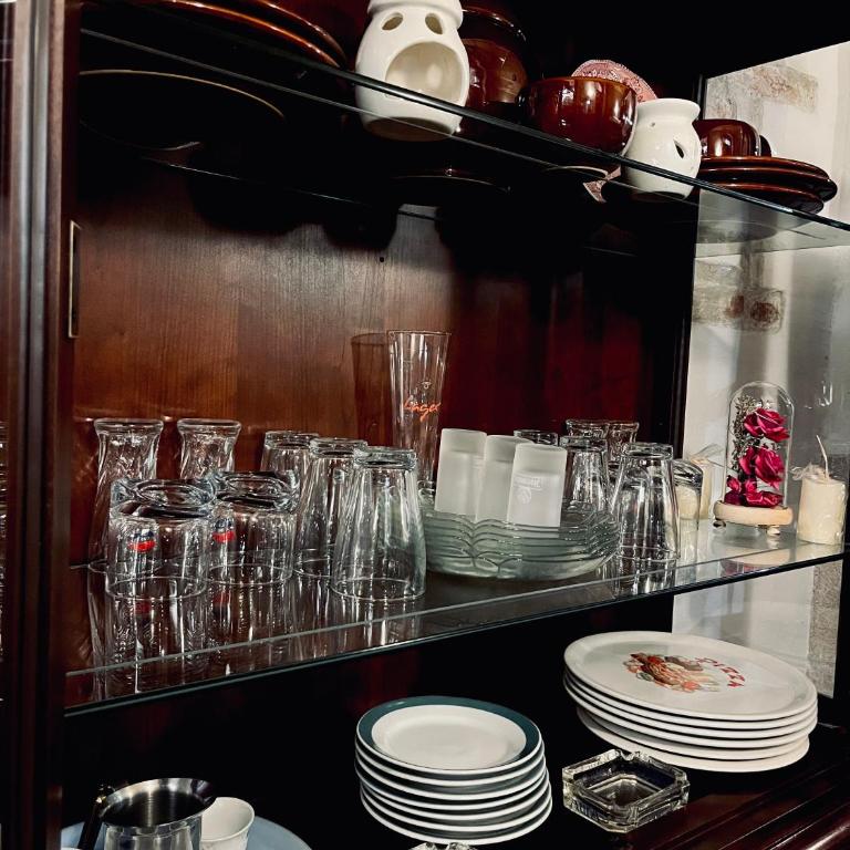 Cozy - One-Bedroom Apartment - 24