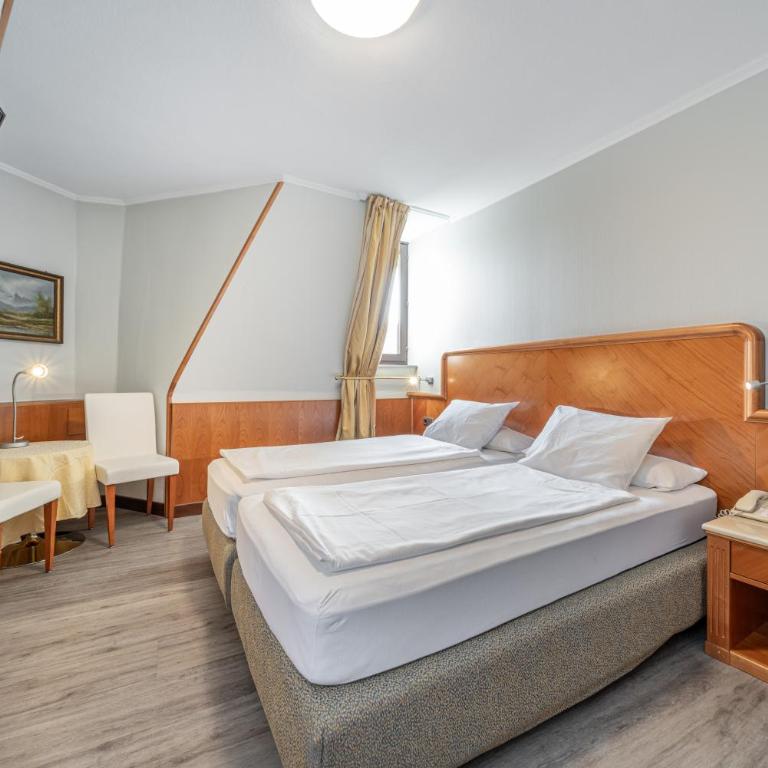 Hotel Neue Post I self check-in - Camera Tripla - 2