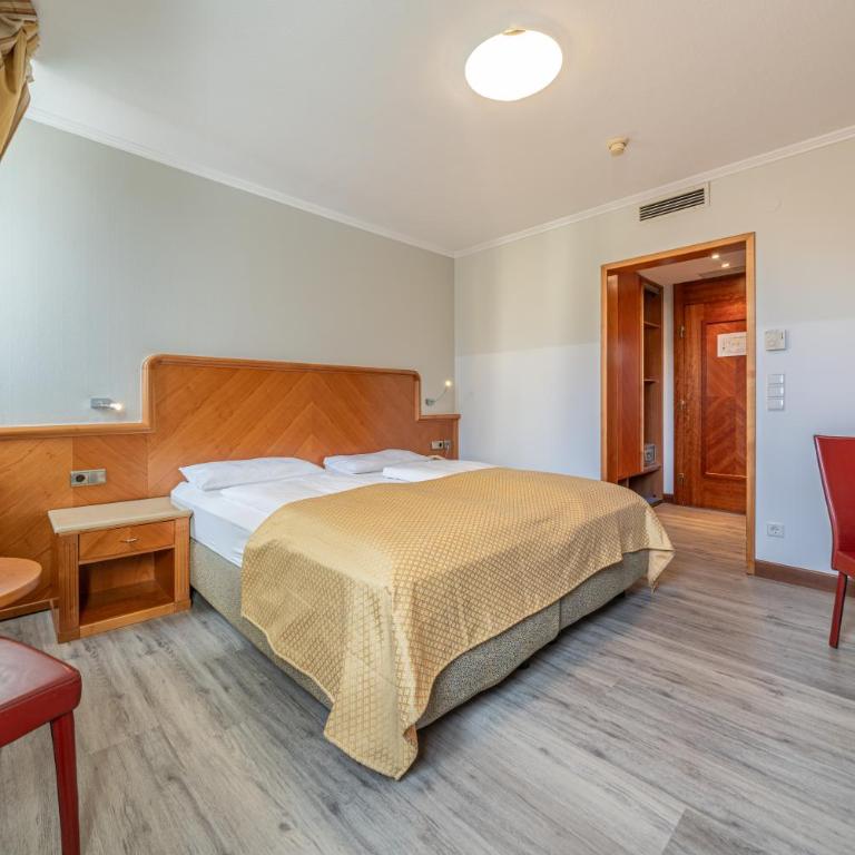 Hotel Neue Post I self check-in - Camera Superior Doppia con Letti Singoli con Aria Condizionata - 9