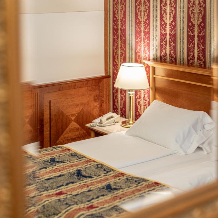 Hotel Neue Post I self check-in - Camera Comfort Matrimoniale/Doppia con Letti Singoli - 5