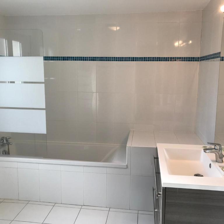 Devant la mer et la plage de ROYAN PONTAILLAC, 4chambres 2 à 8 personnes - Villa - 9
