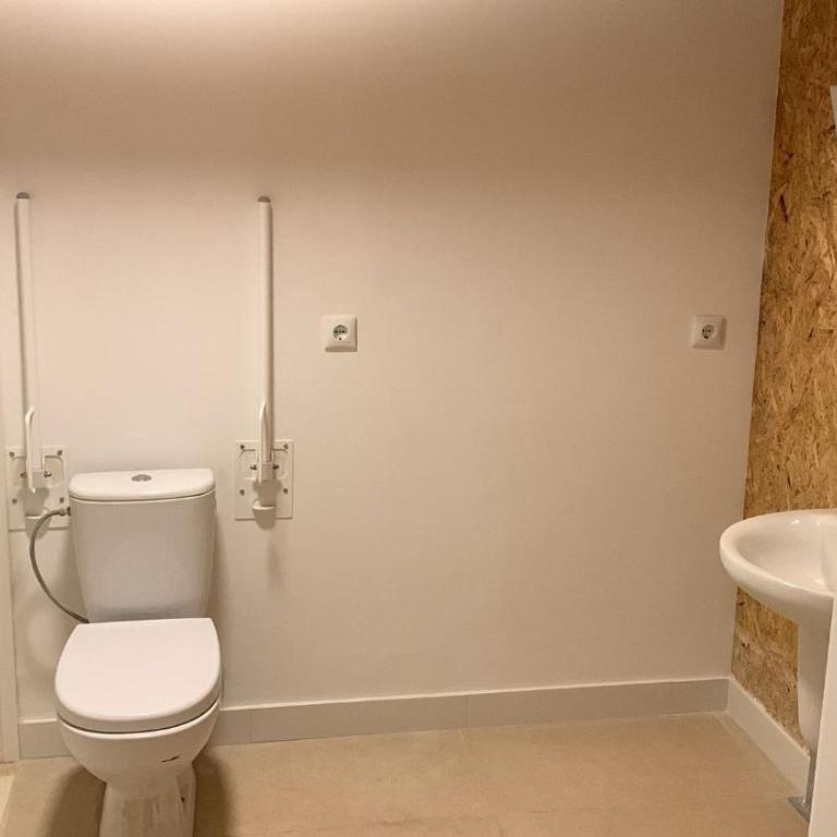 Soho Boho Apartments - with sunny rooftop terrace and fiber optic internet - One-Bedroom Apartment - 24