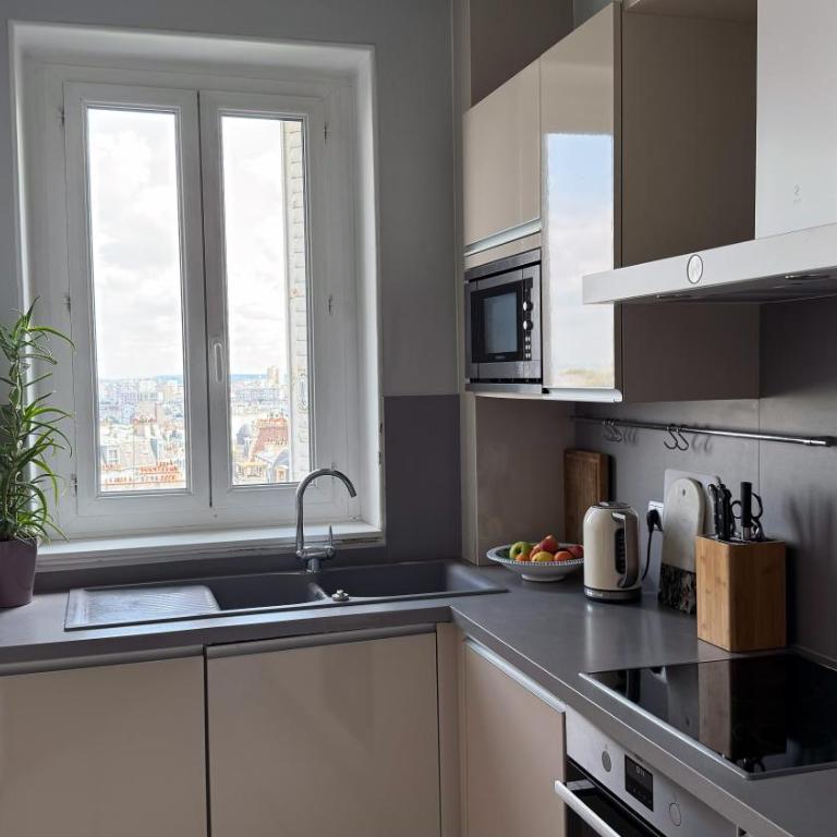 Amazing view in Montmartre, 2 min from Sacre-Coeur - Appartement 1 Chambre - 7