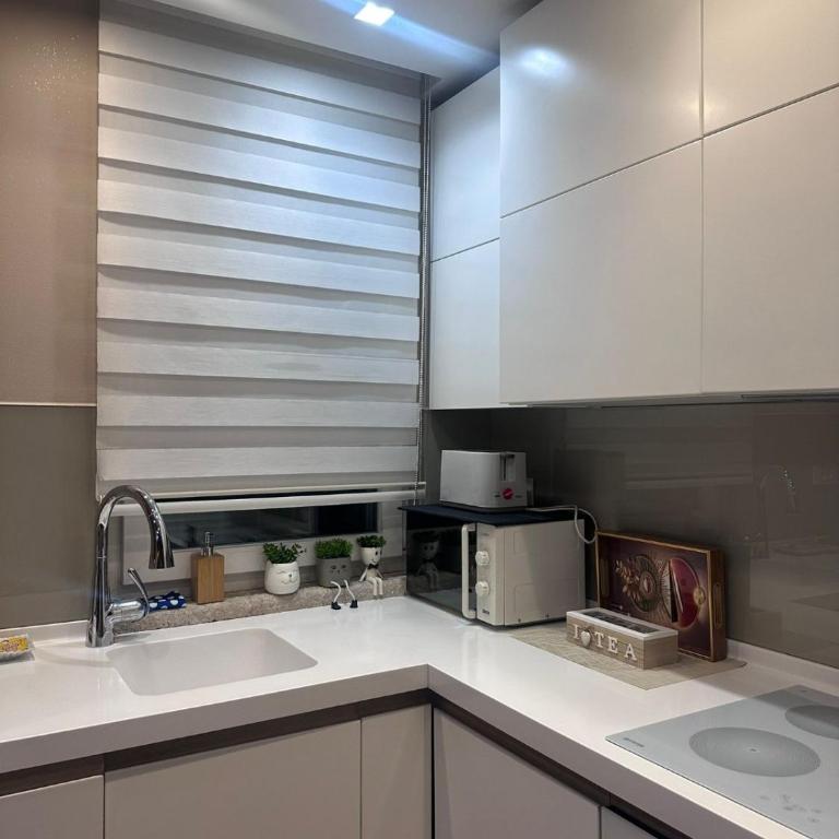 City Center Apartment Sarajevo Accross BBI Shopping Mall - Deluks Apartman - 11