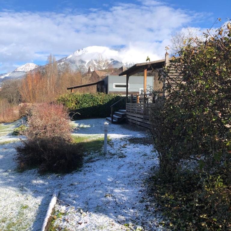 Camping-Hotel de Plein Air Les 2 Bois - Two-Bedroom Mobile Home - 12