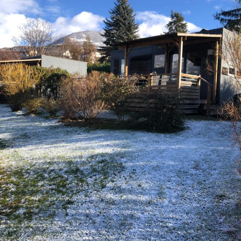 Camping-Hotel de Plein Air Les 2 Bois - One-Bedroom Mobile Home - 6