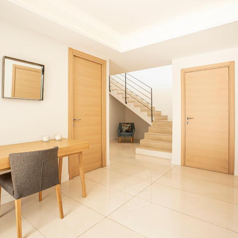 REF 2152 - Le Cannet - Sea view villa for rent - Villa - 20