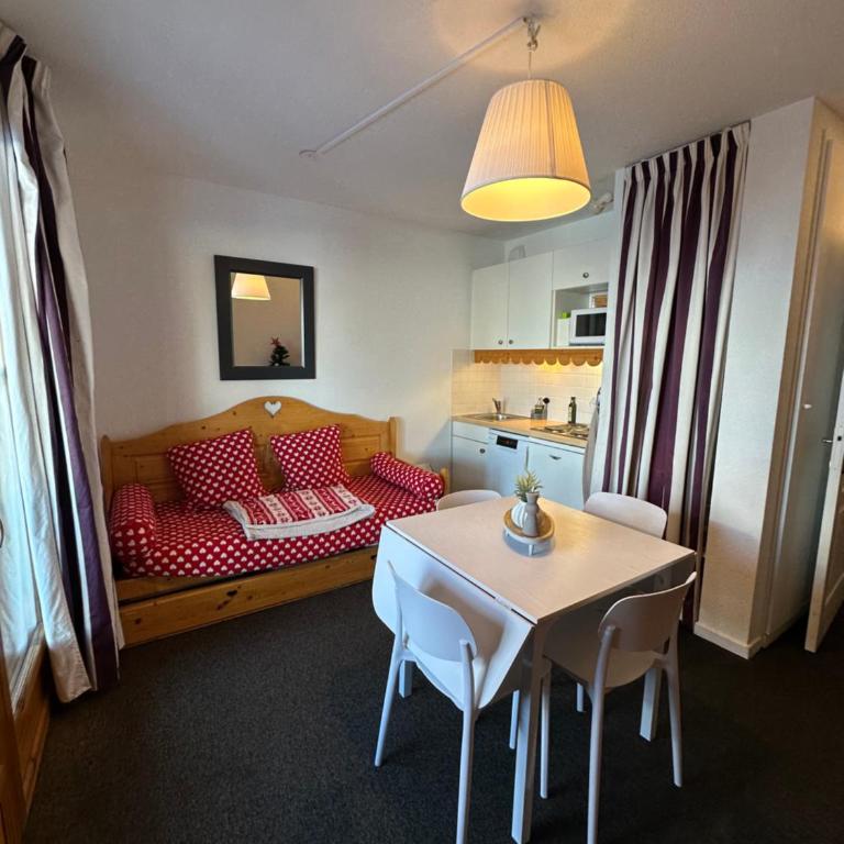 Appart Risoul 1min pistes - PMR 4-6 pers - Appartement 1 Chambre - 24