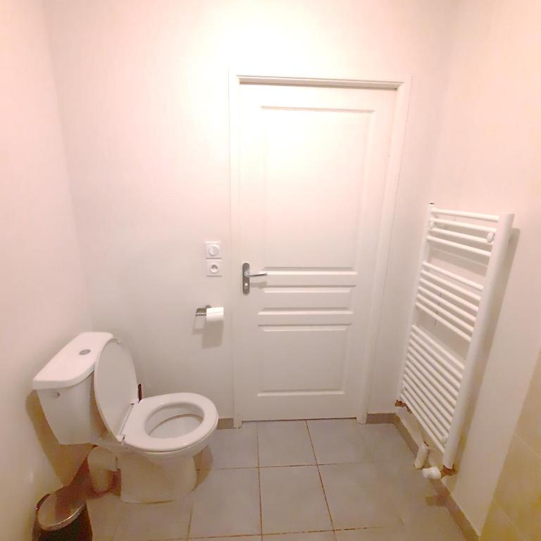 Le 18 - Apt 2 Personnes, avec terrasse - Monolocale - 6