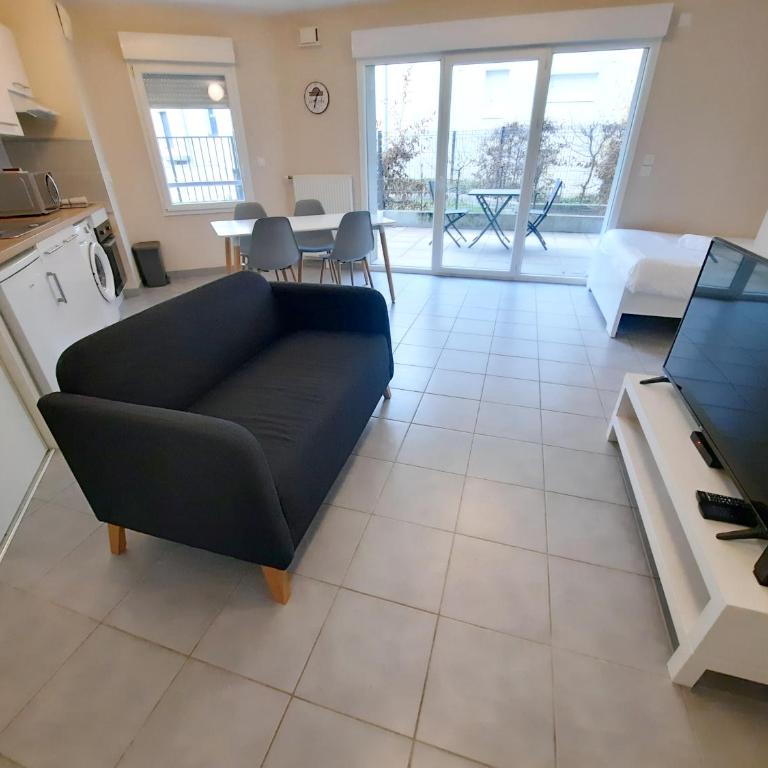 Le 18 - Apt 2 Personnes, avec terrasse - Monolocale - 3