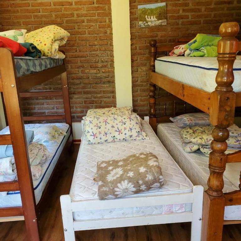 Casa solida y amplia con piscina - Casa de 4 dormitorios - 13