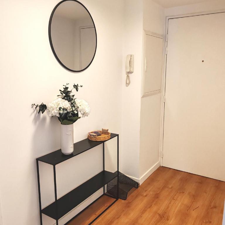 Le Cocon Stade de France - Aux Portes de Paris - Parking Inclus - One-Bedroom Apartment - 14