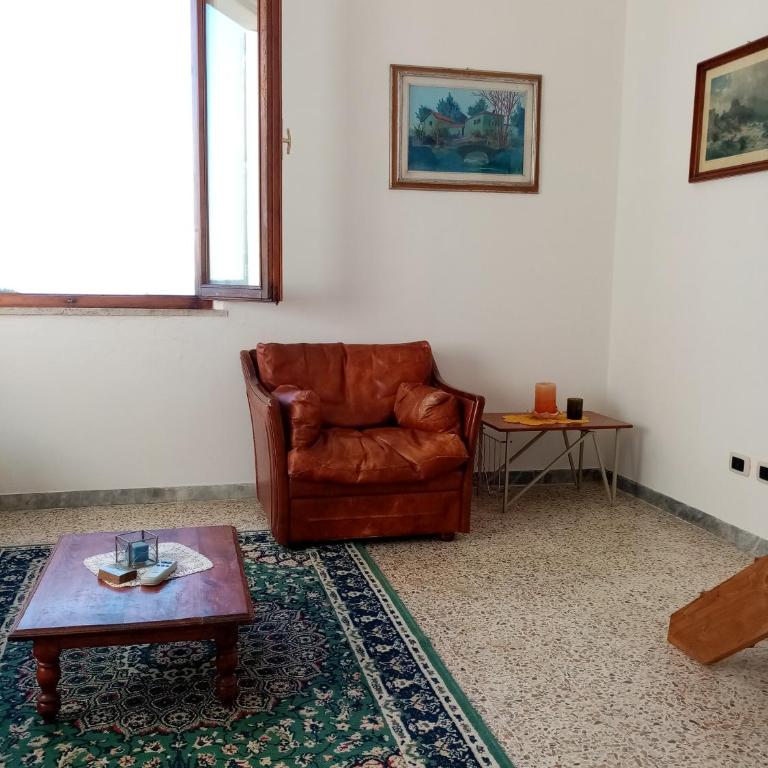 Casa DUILIA - Appartamento con 2 Camere da Letto - 40